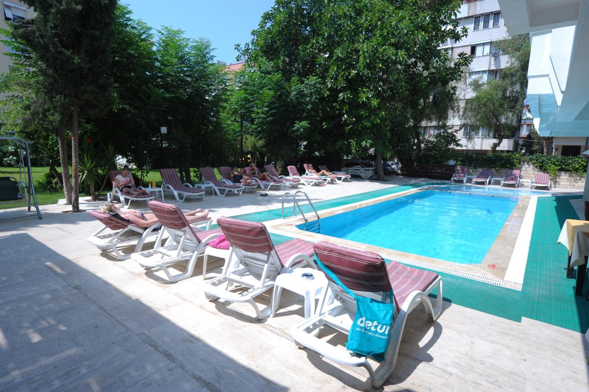 Suite Laguna Otel Antalya Buitenkant foto