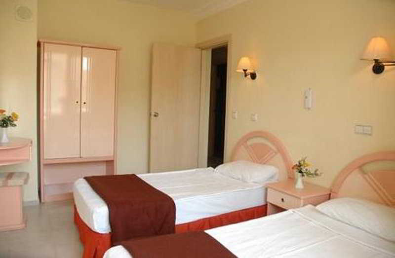 Suite Laguna Otel Antalya Kamer foto